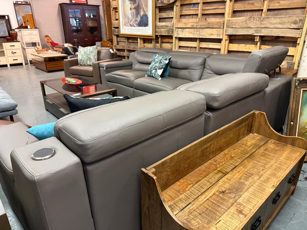 6 Seater Leather Grey/ Taupe Sectional w/ 2 electric recliners + wireless chargers 165360.