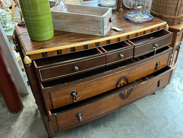 Art Deco Dresser w/ Mirror 147760