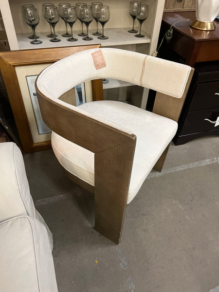 Cream and Wood Barrel Chair 151139. (4 Avaialble)