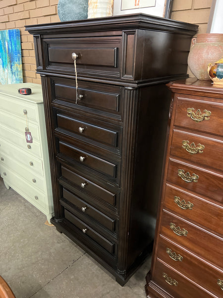 Dark Wood Chest of Drawers Drexel 152362.