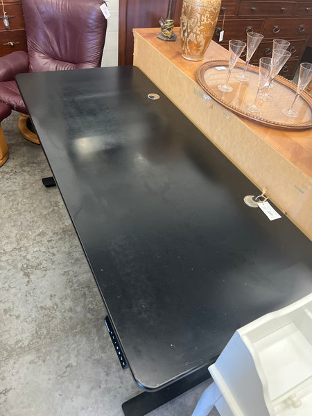 Smart Adjustable Desk 164651.