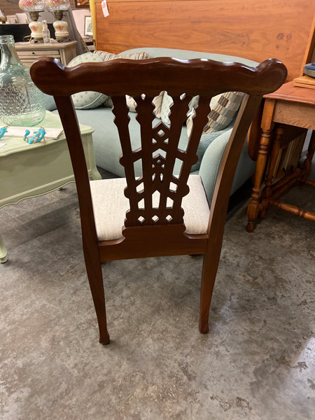 Chippendale Set of 8 Carved Mahogany 154213.