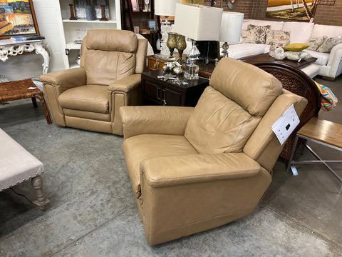 Pallister Power Leather Recliner, Power Headrest, Wall recline 155021. (2 available)