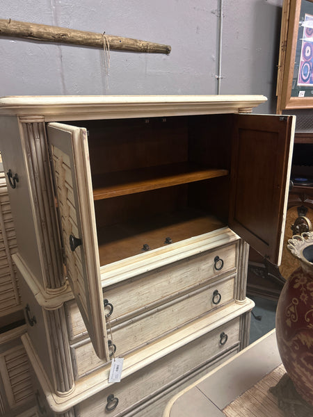 White Grey Distressed Chest of Drawers 167377.