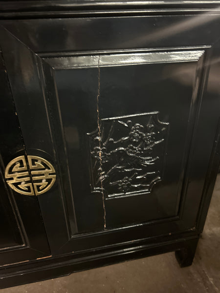 Black Laquer Asian Style Dresser 169095.