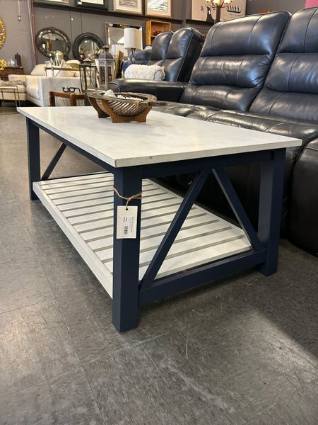 White Top Coffee Table 177966.