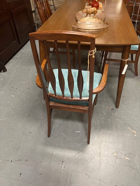 Mid Century Chairs (Set of 4) 159993.