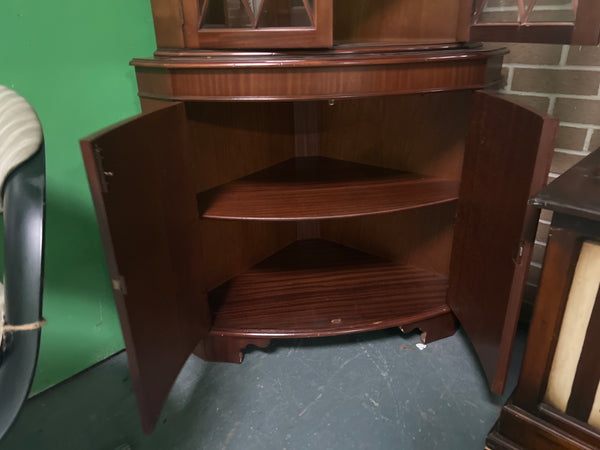 Antique Corner Glass Door Cabinet *crack in glass* 164568.