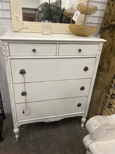 White Antique Chest of Drawers 155278.