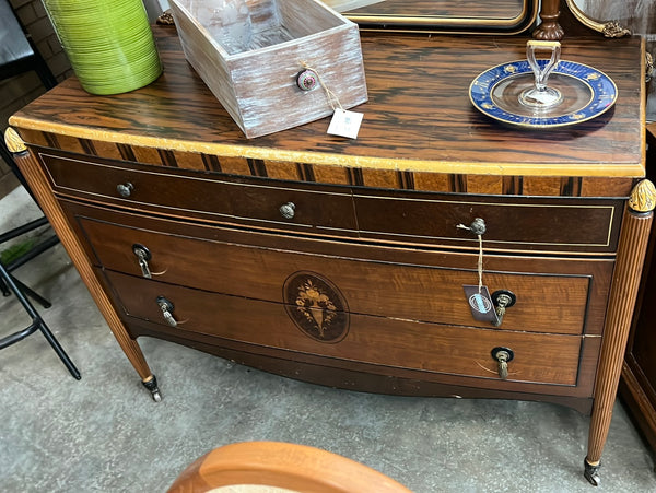 Art Deco Dresser w/ Mirror 147760