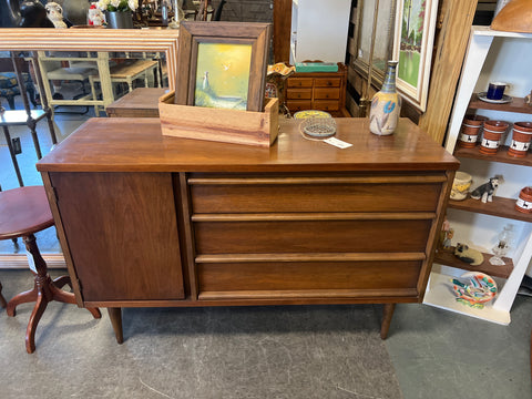 Mid Century Basset Buffet 167025.