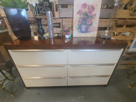 Pair of Gold Metal Barstools 172839.