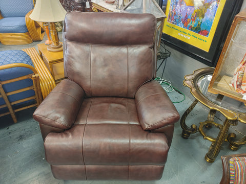 Dual Power Leather Recliner 173479.