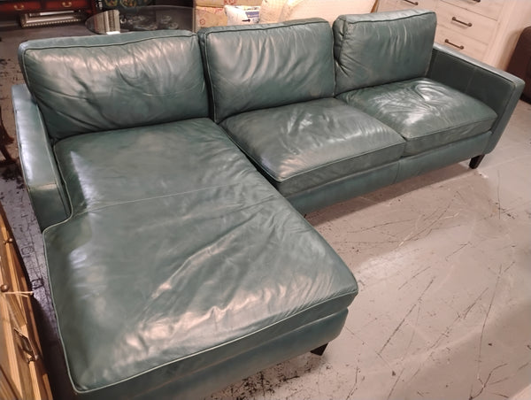 Grain Leather Sectional Sofa 167566.