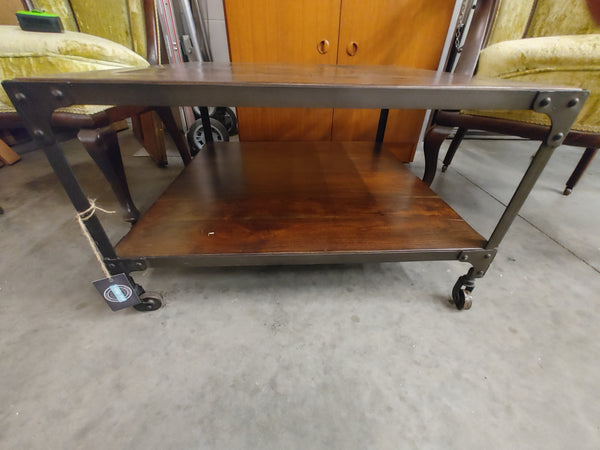 Rustic Coffee Table On Wheels 169735.