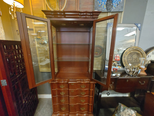 Cherry Wood China Cabinet 170649.