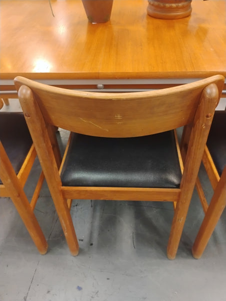 Set 6 MCM Benny Linden Chairs 173565.