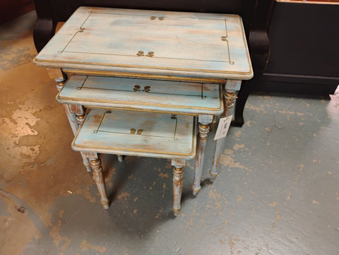 Antique Nesting Tables Set 169569.