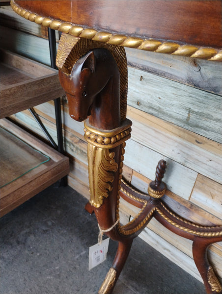 Empire 3 Footed Table Horse 164004.