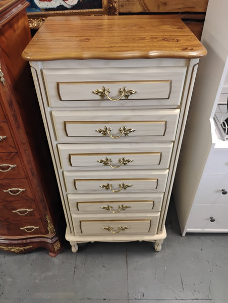 Off White French Lingerie Chest 167282.
