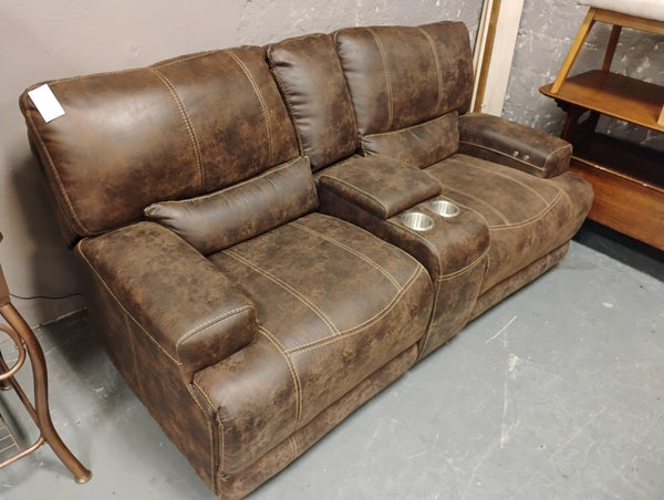 Brown Elec Reclining Loveseat 172869.
