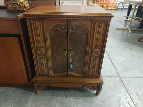Vintage Record Cabinet 167574.