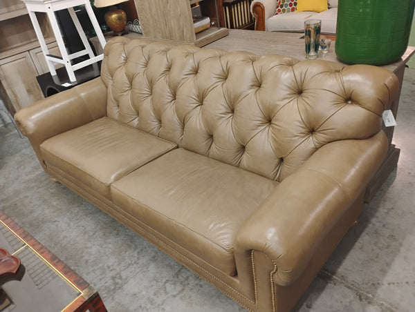 Grain Camel Tufted Leather Sofa ( Ethan Allen ) 167161.