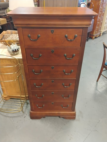 Broyhill Lingerie Chest 167283.
