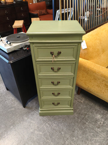 Green Lingerie Chest 174935.