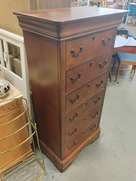 Broyhill Lingerie Chest 167283.