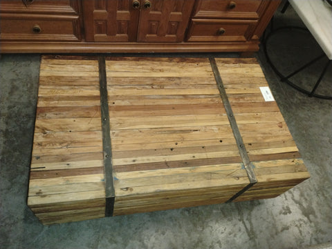 Rustic-Coffee Table 170992.
