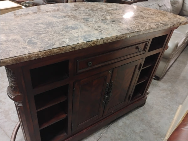 Mahogany Carved Wood Bar w/ 3 Barstools 167571.