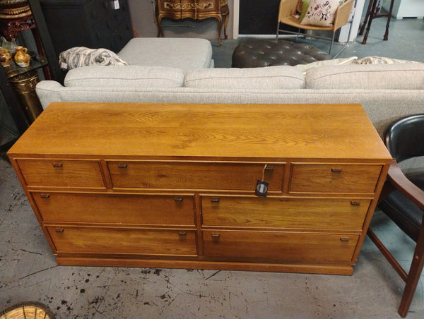 Mid century Dresser 164729.