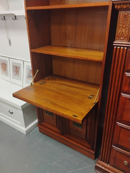 Midcentury Shelf/Bar Cabinet 167287.