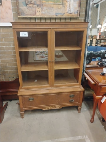 Vintage Glass 2 Door Cabinet 173560.
