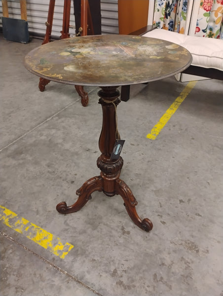 Antique Round End Table 168993.