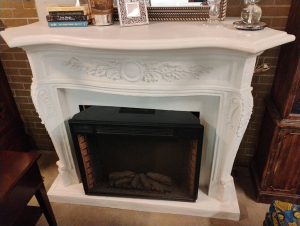 White Vintage Fireplace 166724.