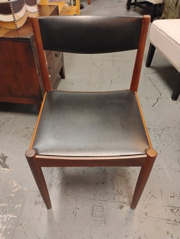 Mid Century Danish Teak Chairs 169224. Set of 3