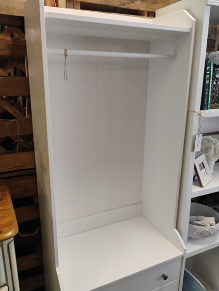 White Closet with Drawers 167284.